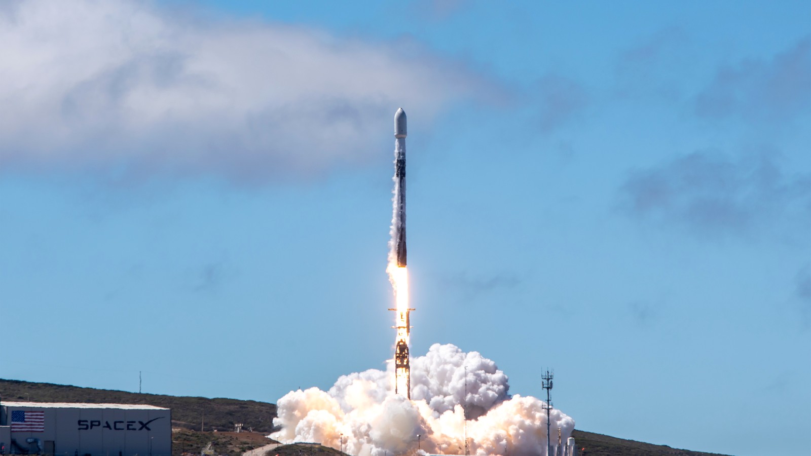 SpaceX Falcon 9 lifting off from Space Launch Complex 4 East at Vandenberg Space Force Base